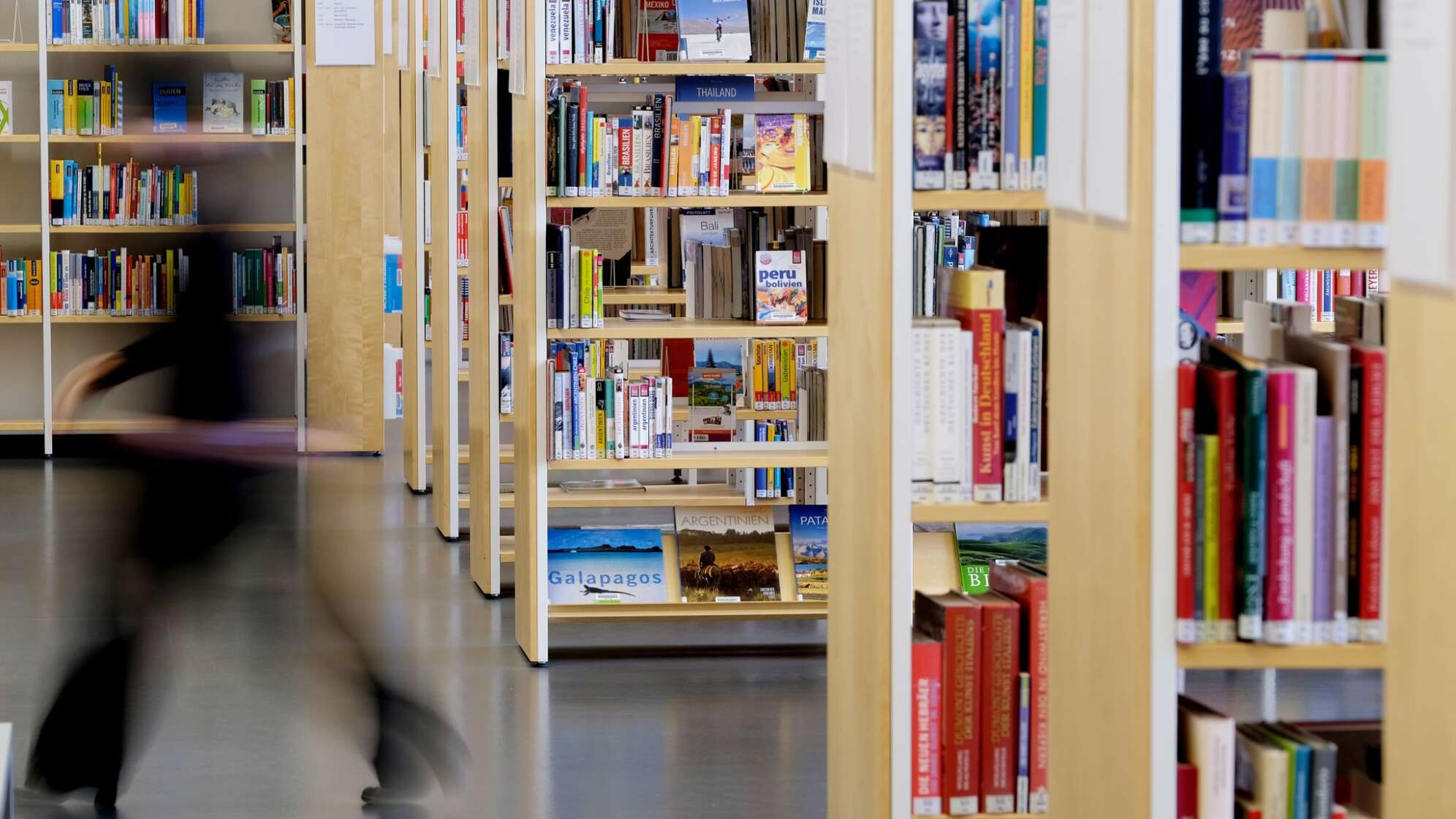 Verdi klagt gegen Sonntagsöffnung von Bibliotheken