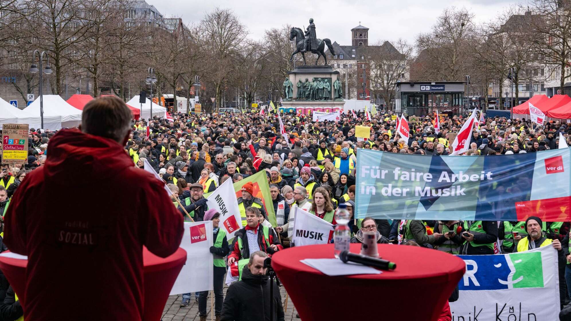 Verdi-Warnstreiktag - Nordrhein-Westfalen