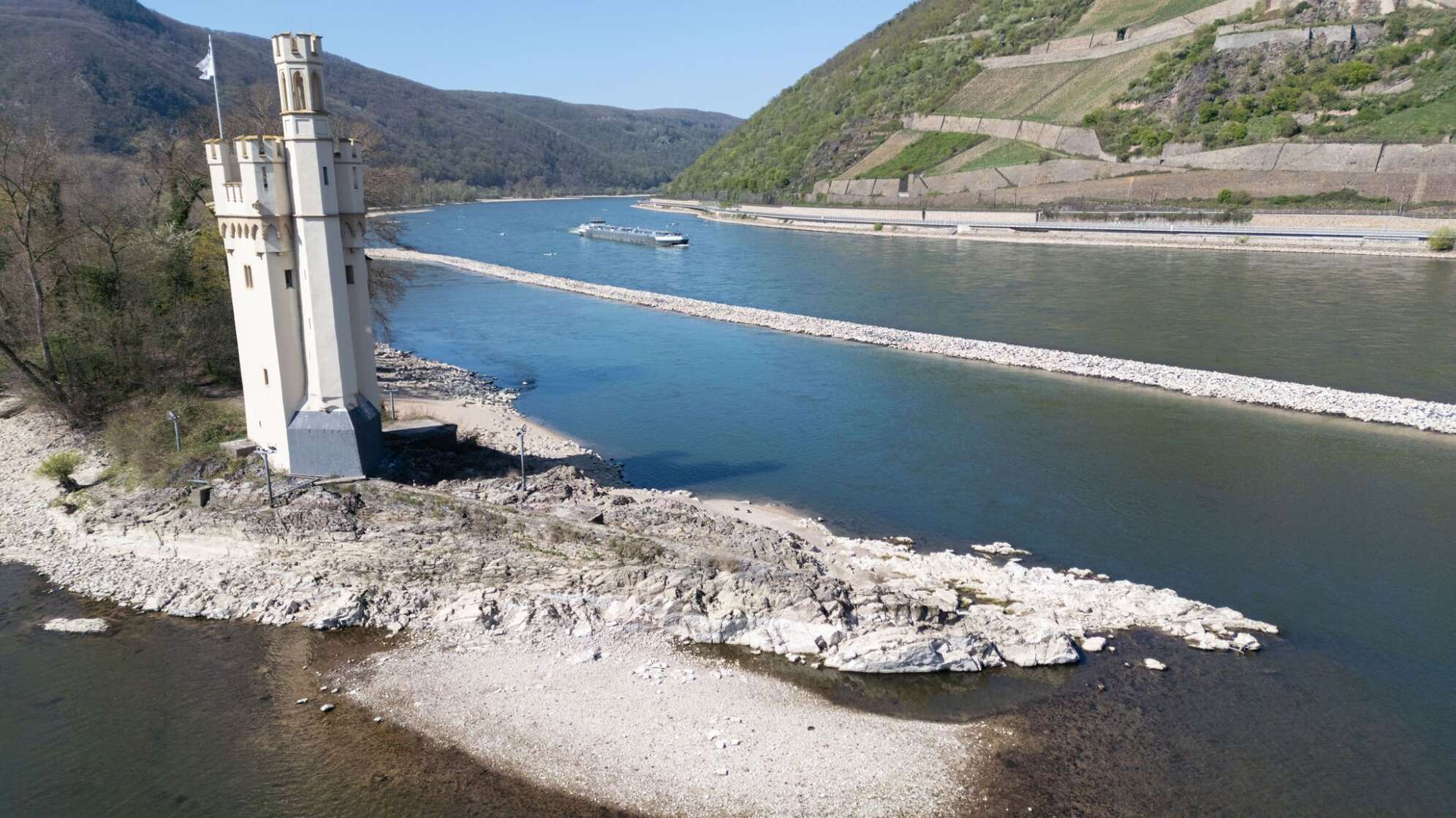 Schiffahrt auf dem Rhein