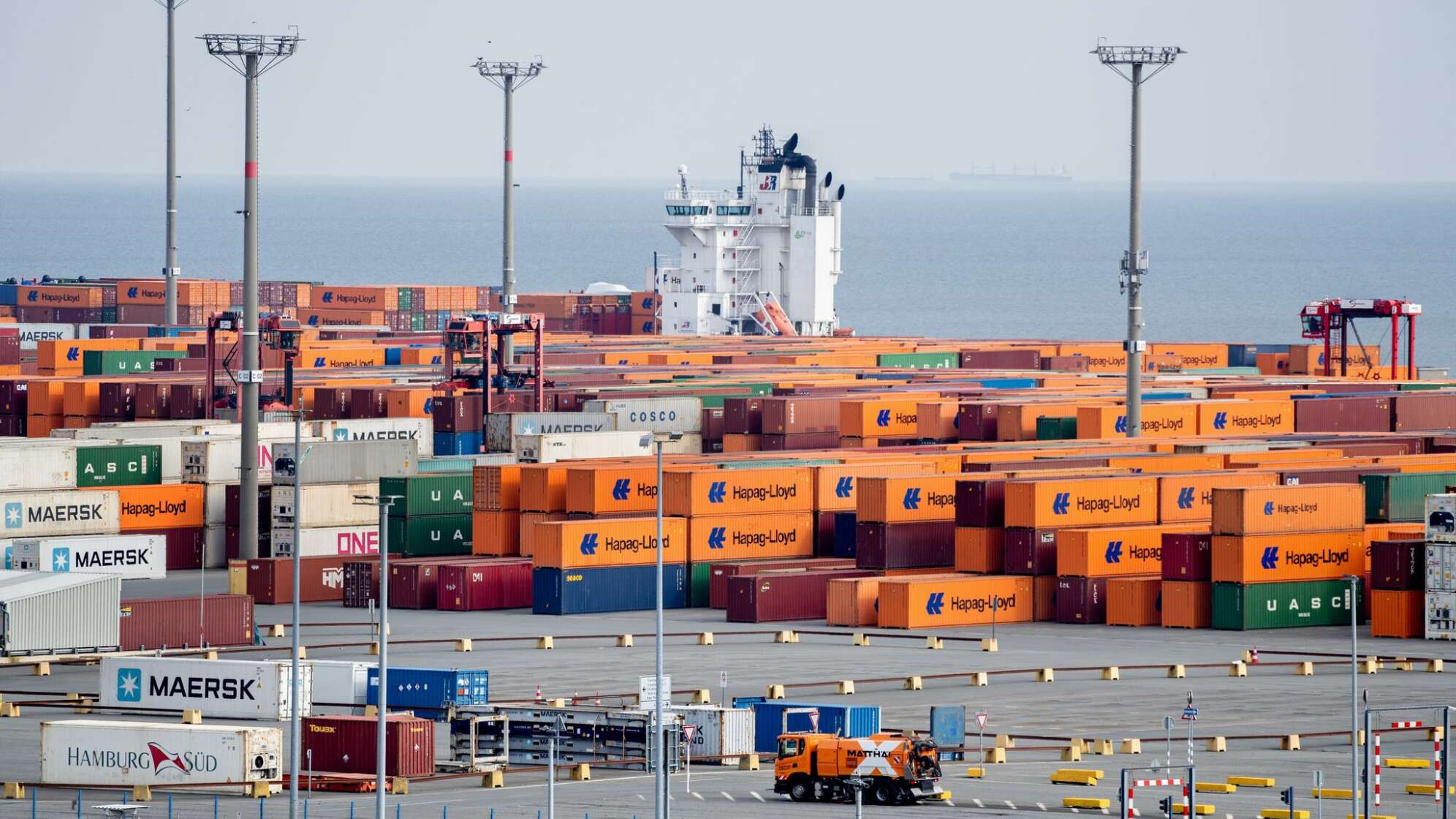 JadeWeserPort in Wilhelmshaven