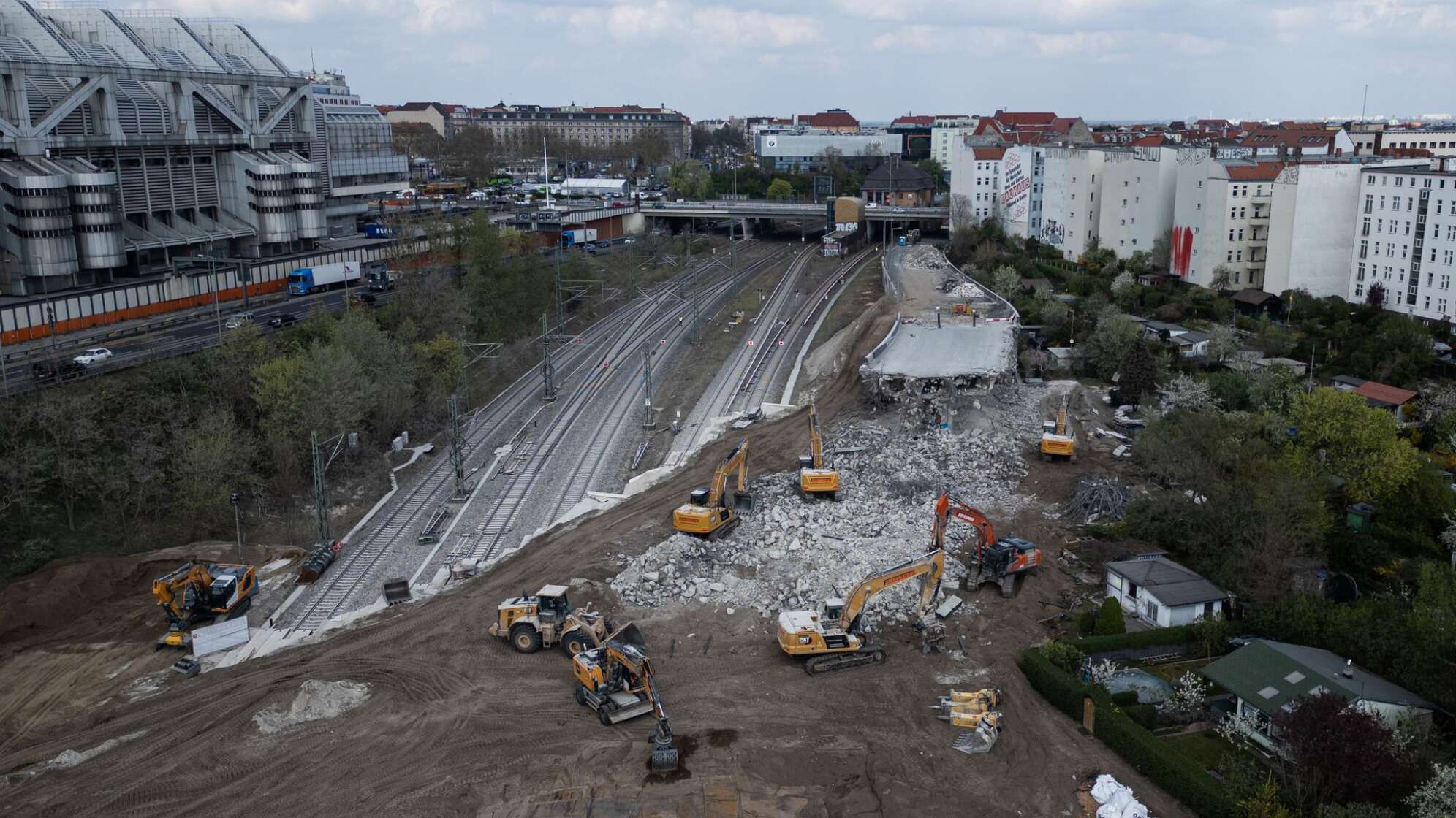 Entwicklung bei den Brücken-Abbrucharbeiten in Berlin