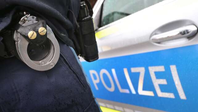 24-Jähriger soll Mann mit Messer schwer verletzt haben