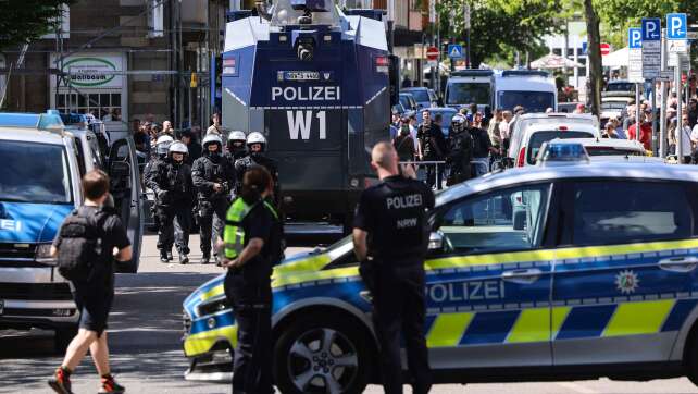 Polizei: Zusammenstöße mit Aktivisten bei Demonstration