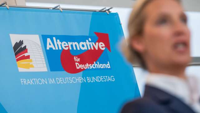 Abgeordneter kehrt AfD nach Hochstufung den Rücken
