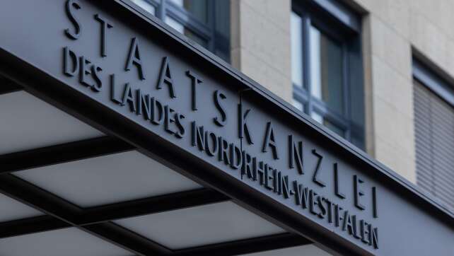 SPD will Wüsts Wünsche bei Staatskanzlei-Sanierung wissen