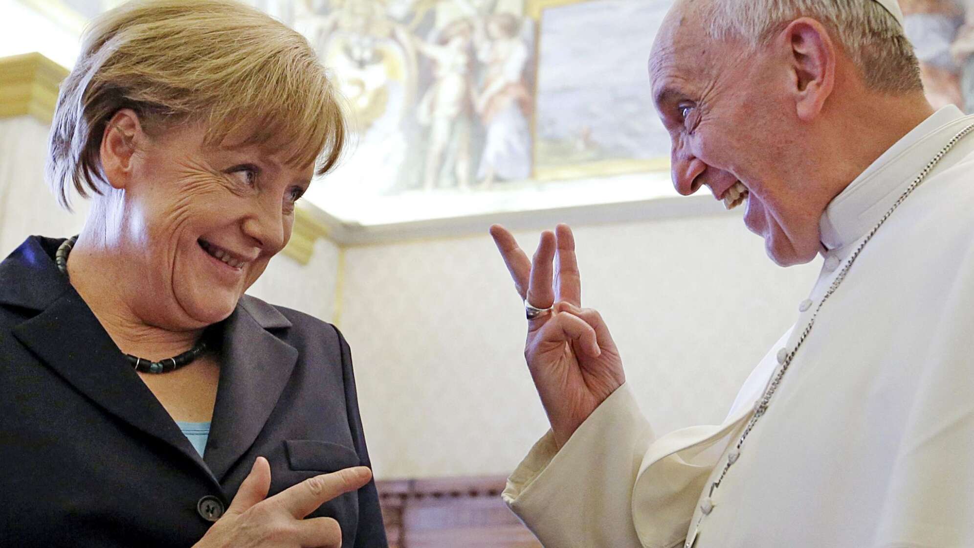 Papst Franziskus und Angela Merkel