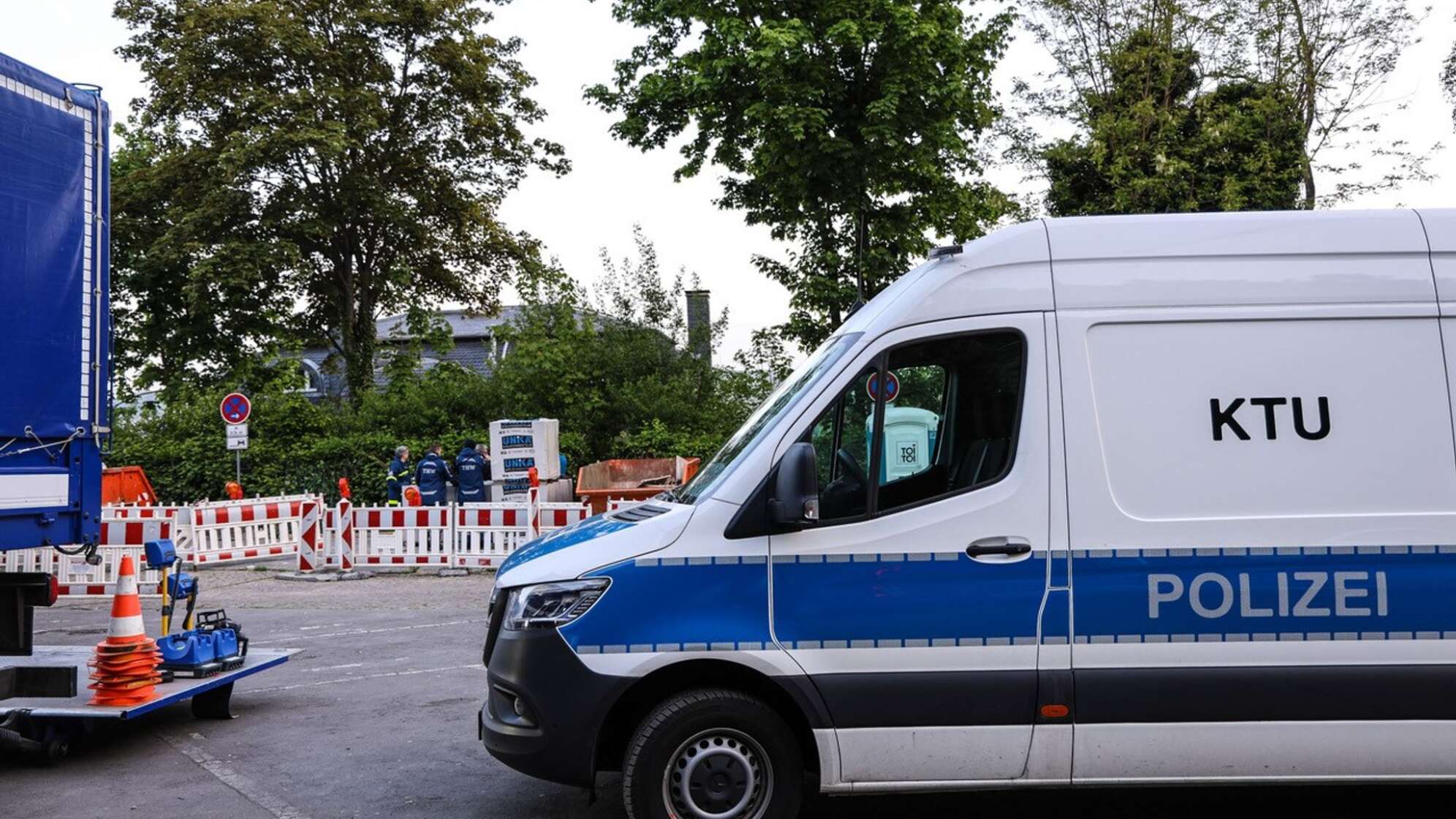 Autofahrer bringt schwerst verletzten Mann ins Krankenhaus