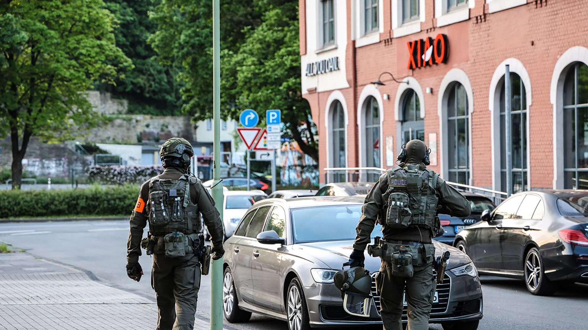 SEK durchsucht Wohnung in Hagen