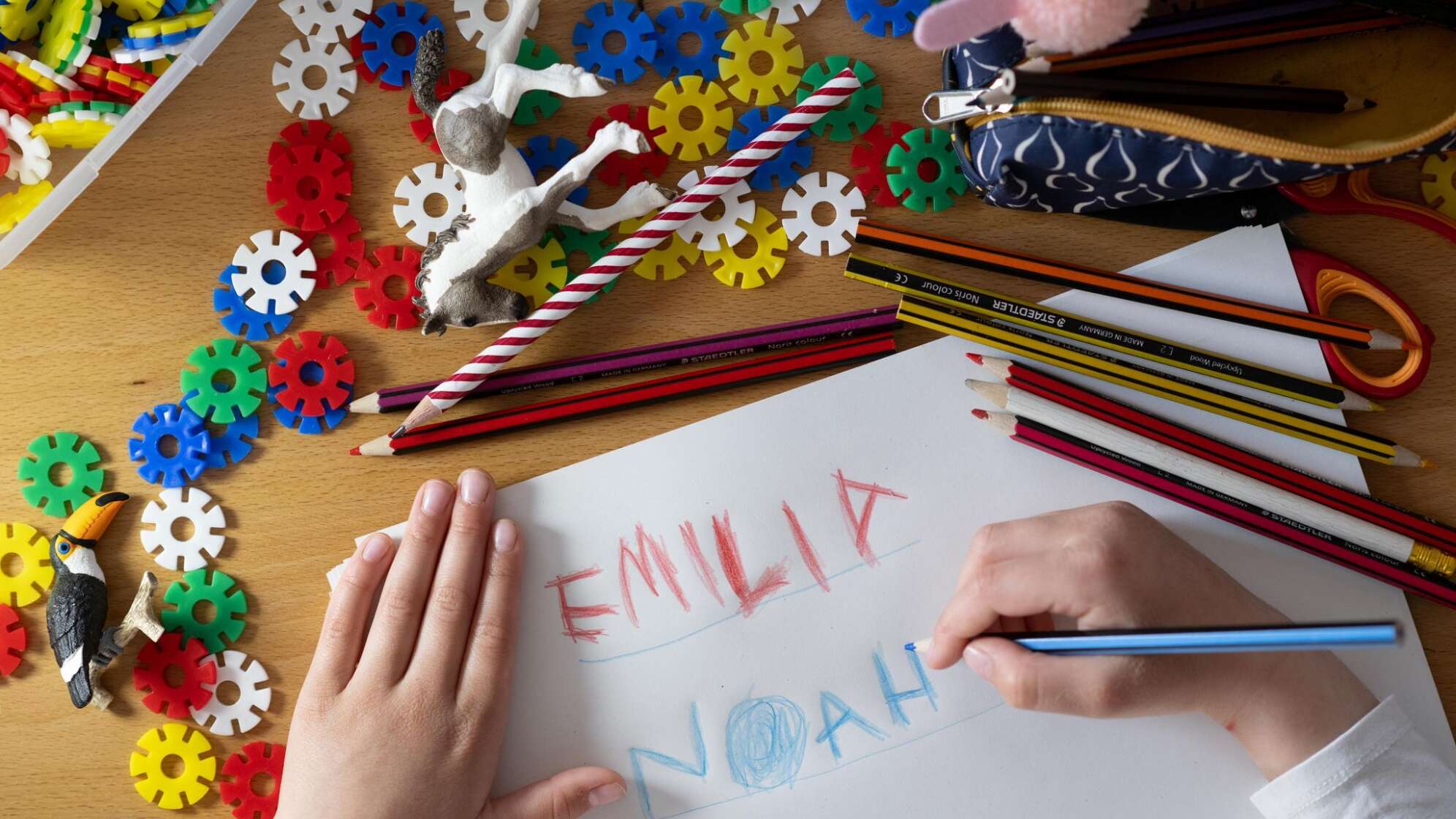 Beliebteste Vornamen - Noah und Emilia