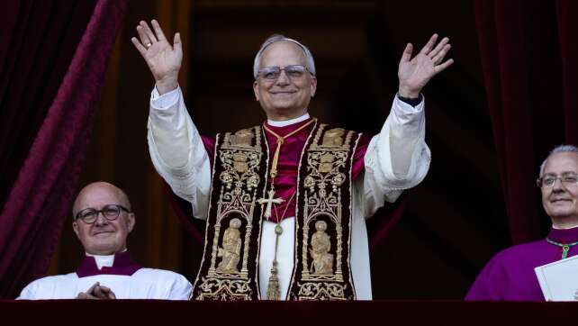 Papstwahl bringt Dreh von «Emily in Paris» durcheinander