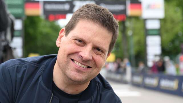 Nach Unfall: Jan Ullrich meldet sich aus dem Krankenbett