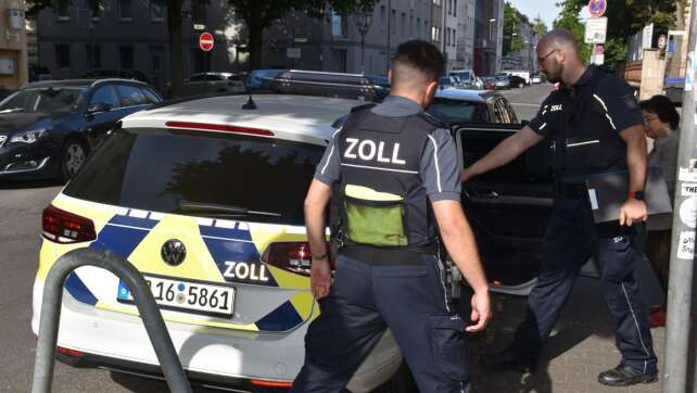 Razzia gegen Schwarzarbeit und Steuerbetrug am Bau