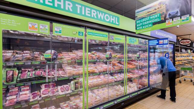 Aldi Süd sortiert Fleisch neu - Kritik folgt prompt