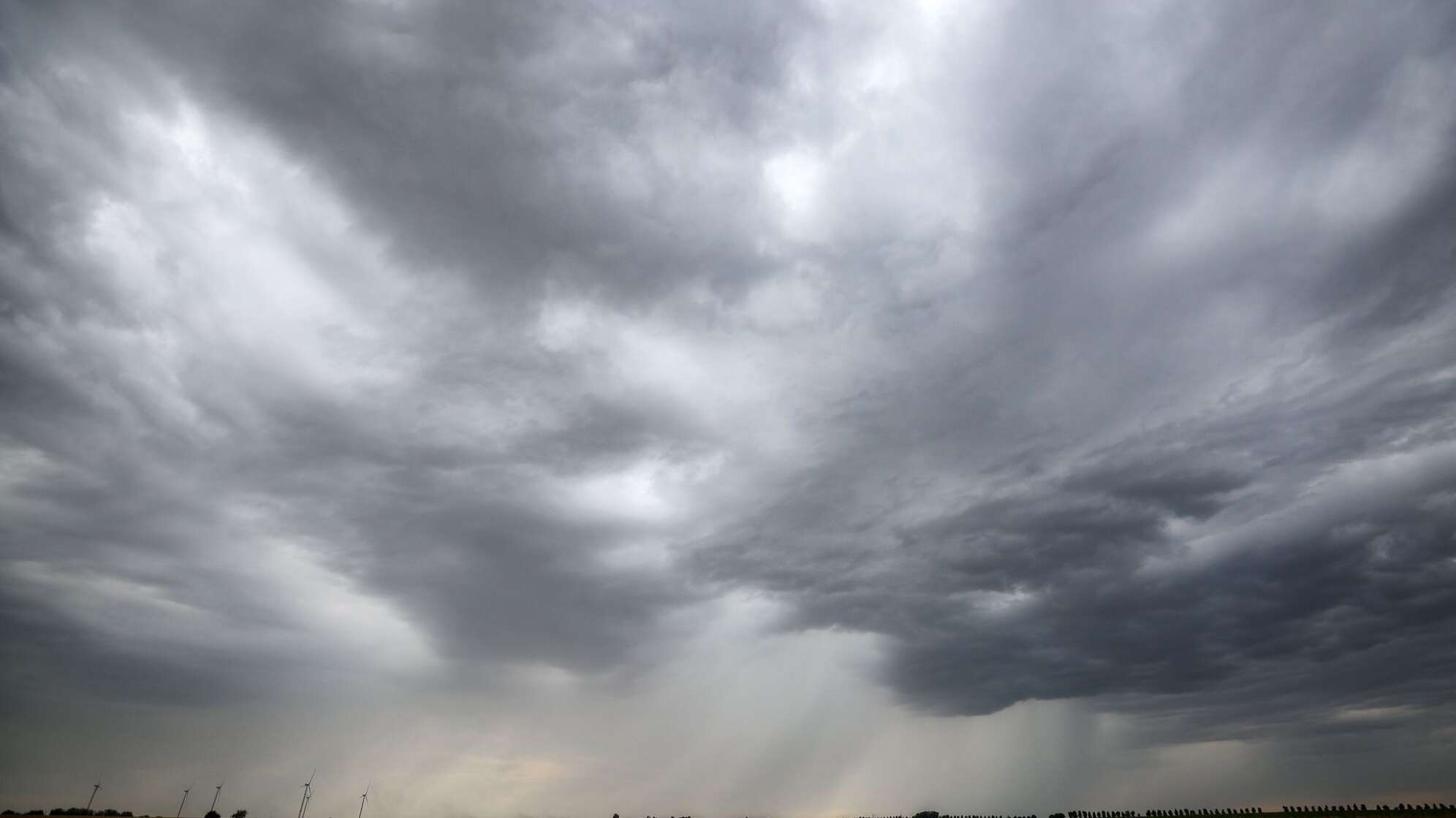 Regen, Sturm und Gewitter in Sachsen-Anhalt