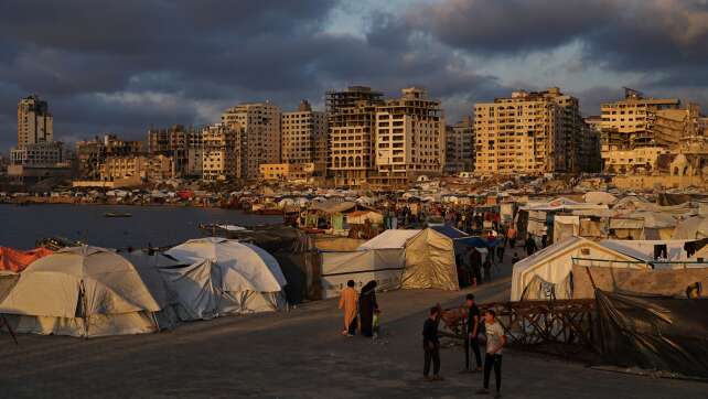 Hilfe erreicht Menschen in Gaza - «Tropfen im Ozean»