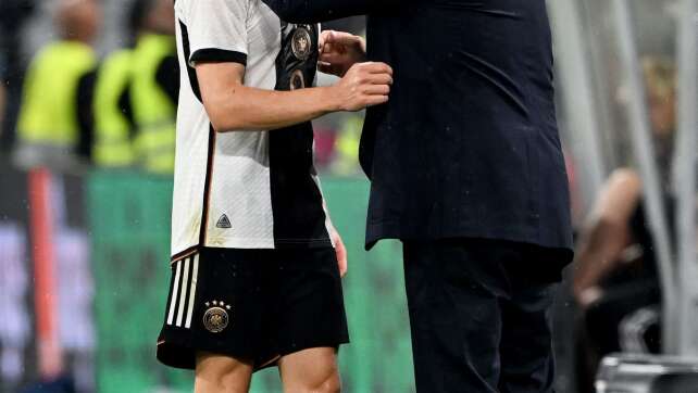 Völler wünscht sich Verbleib von Wirtz bei Bayer