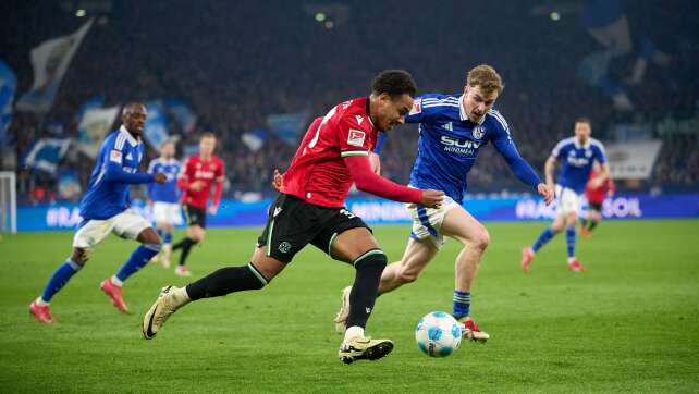 Schalke-Profi Murkin vor Wechsel zum FC Utrecht