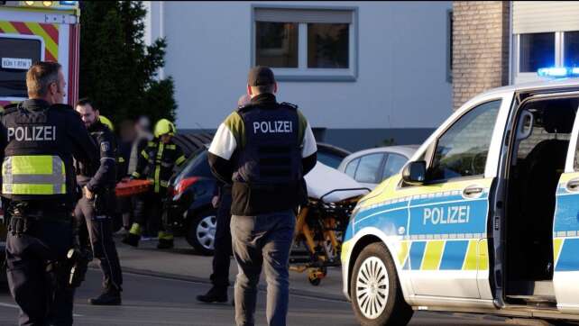 Mann in Bünde durch Schüsse schwer verletzt