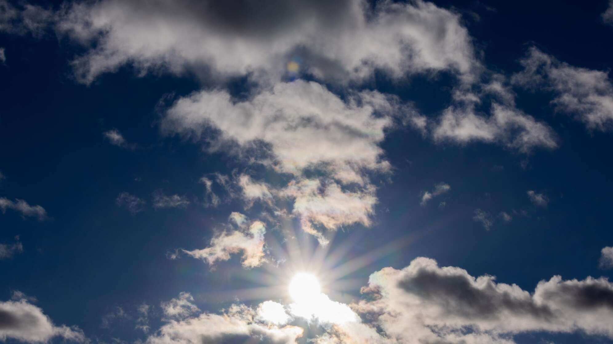Sonne-Wolken-Mix in NRW