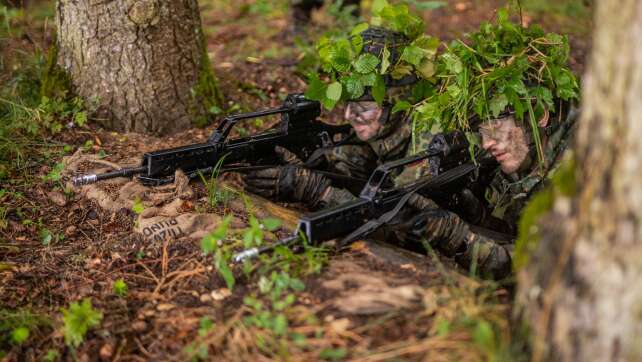 Reservist statt Altenheim: Ex-Zivis melden sich zum Bund