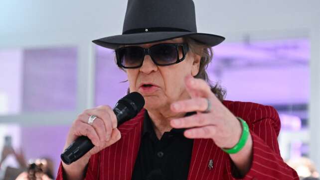 Bilder statt Beats - Udo Lindenberg widmet sich der Malerei