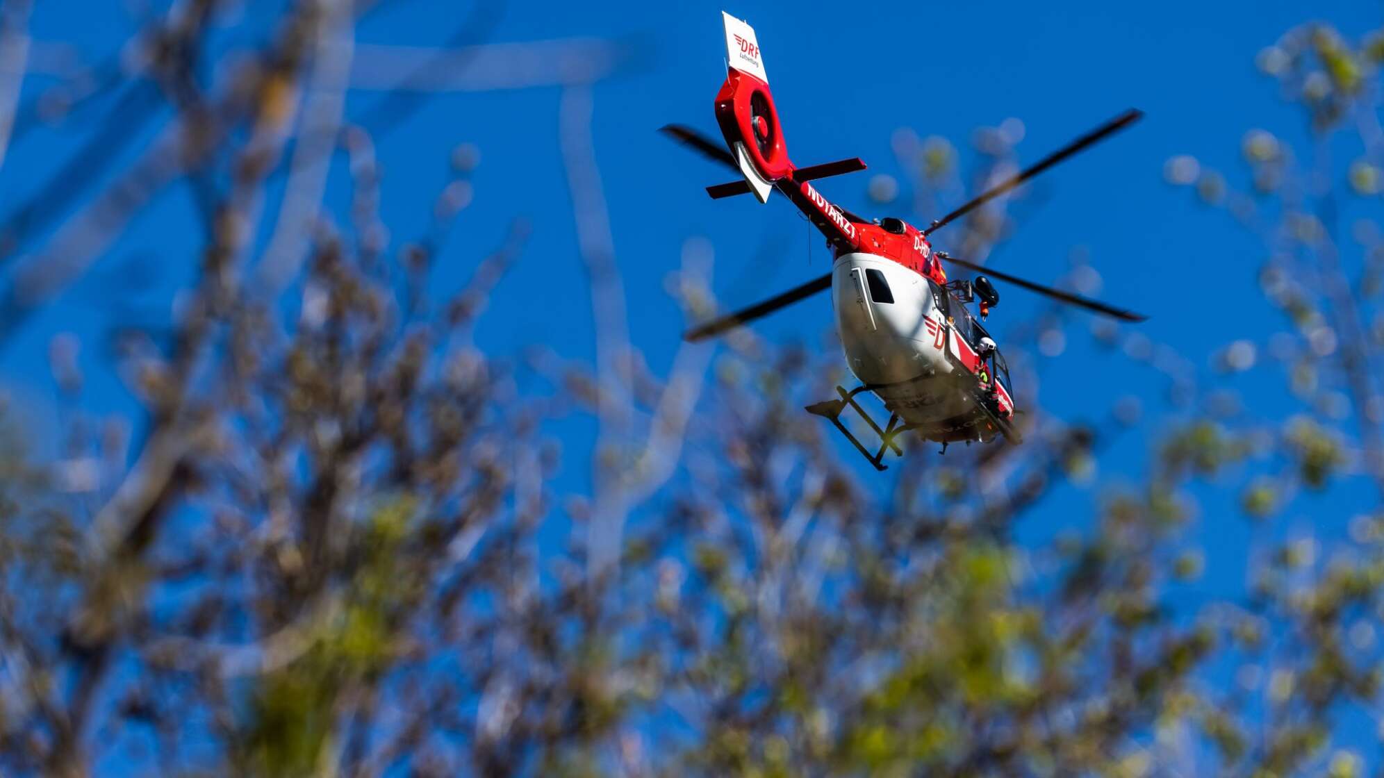 Kind stürzt in Sächsischer Schweiz ab - Hubschrauber im Einsatz