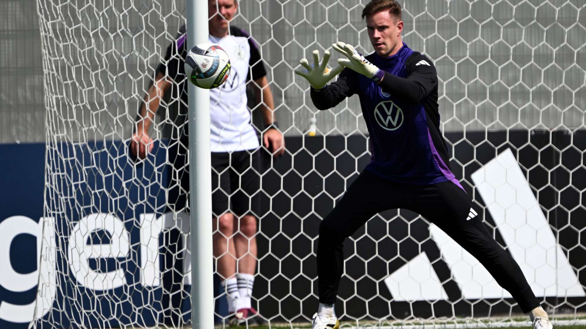 Training Fußball Nationalmannschaft Männer