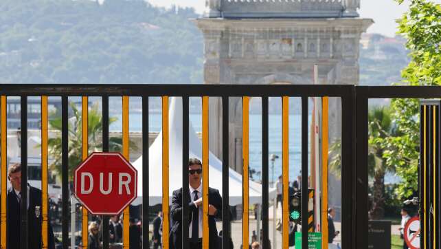 Ukraine-Verhandlungen in Istanbul begonnen