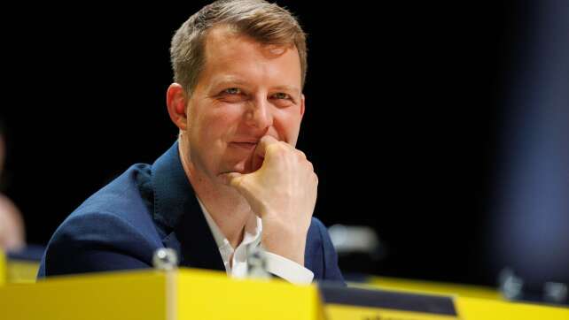 Henning Höne bleibt FDP-Landtagsfraktionschef