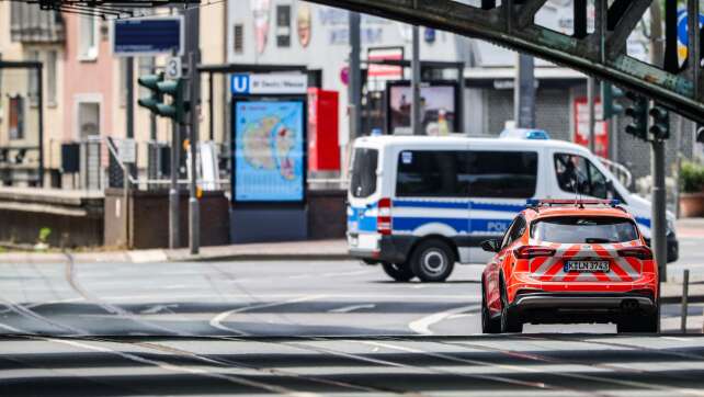 Person widersetzt sich - Entschärfung verzögert sich