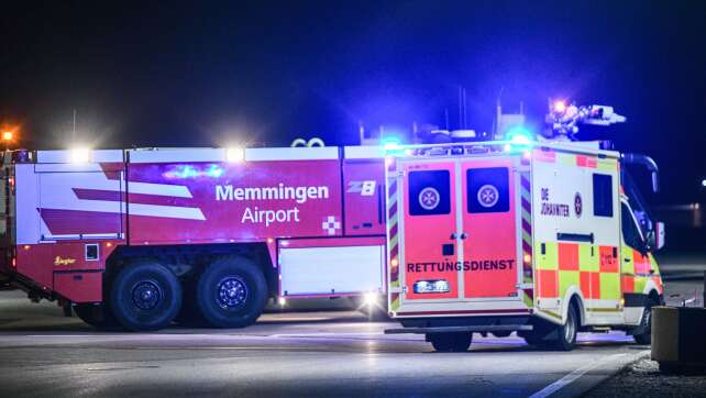Verletzte wegen Turbulenzen: Flugzeug muss in Bayern landen