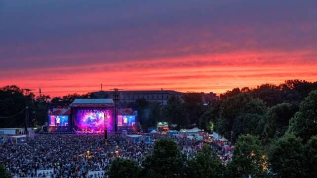 Wetter bleibt unbeständig - Festivals erwartet Regen