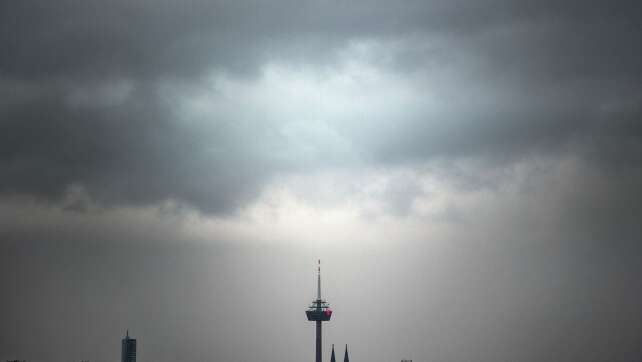 Raues Pfingstwetter in NRW: Bewölkt, windig und kühl