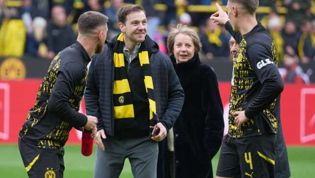 Timo Boll erwägt Praktikum bei Borussia Dortmund