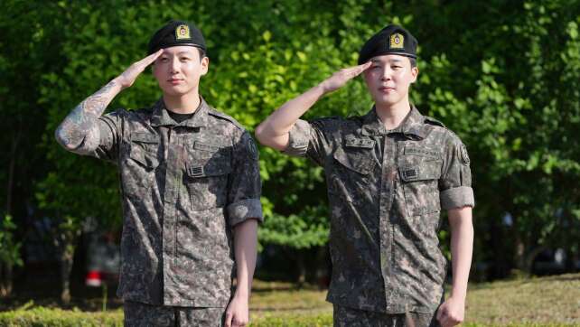 BTS-Sänger Jimin und Jung Kook beenden Militärdienst