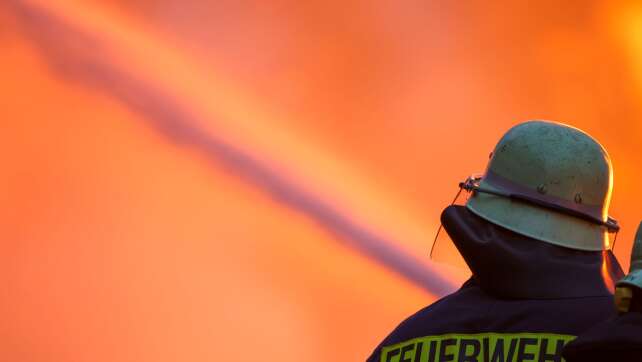 Ein Todesopfer nach Brand in Solinger Mehrfamilienhaus