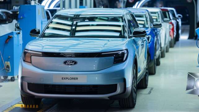 Ford Deutschland montiert seine Autobatterien selbst