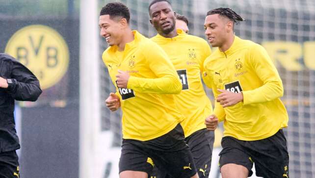 Speziell vorbereiteter BVB zur Club-WM abgereist