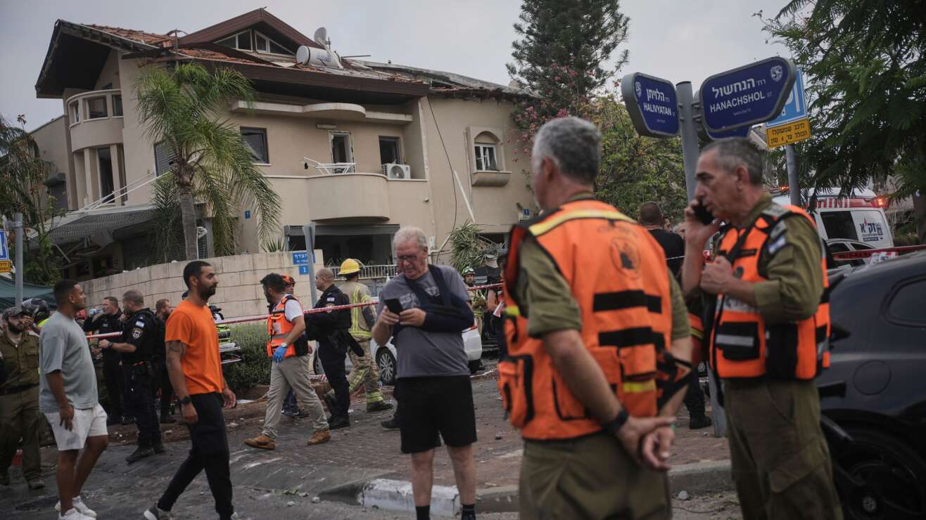 Berichte: Drei Tote bei iranischen Angriffen in Israel