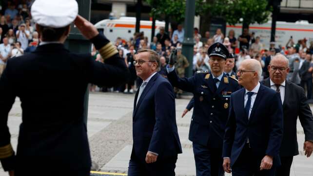 Pistorius: Bundeswehr gehört in Mitte der Gesellschaft