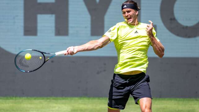 Zverev in Halle mühelos im Achtelfinale