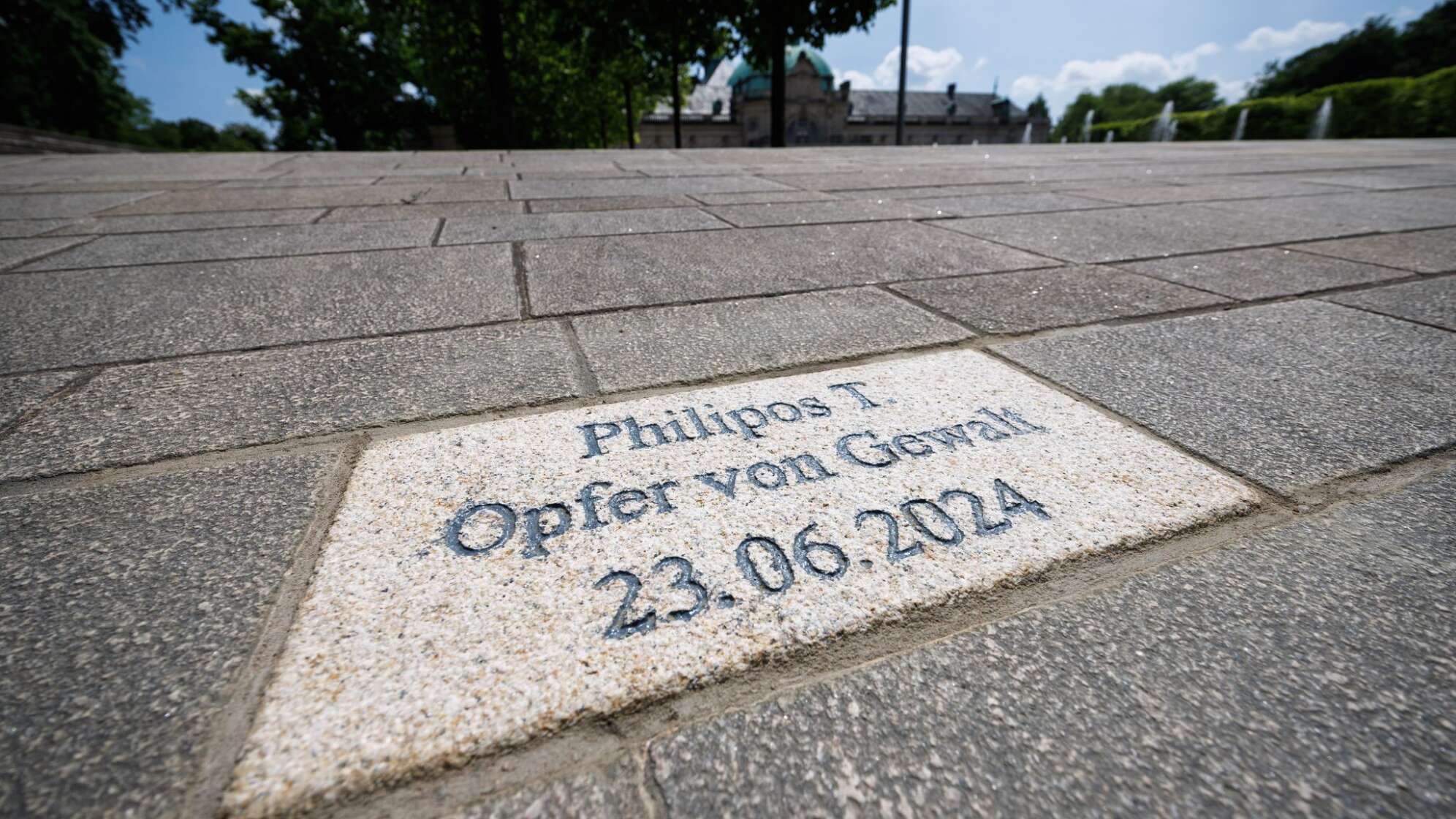 Gedenktafel für getöteten 20-Jährigen in Bad Oeynhausen