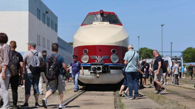 DDR-Prestigezug soll bald wieder rollen