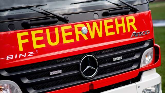 Kind stirbt bei Brand in Wilhelmshaven: weitere Verletzte