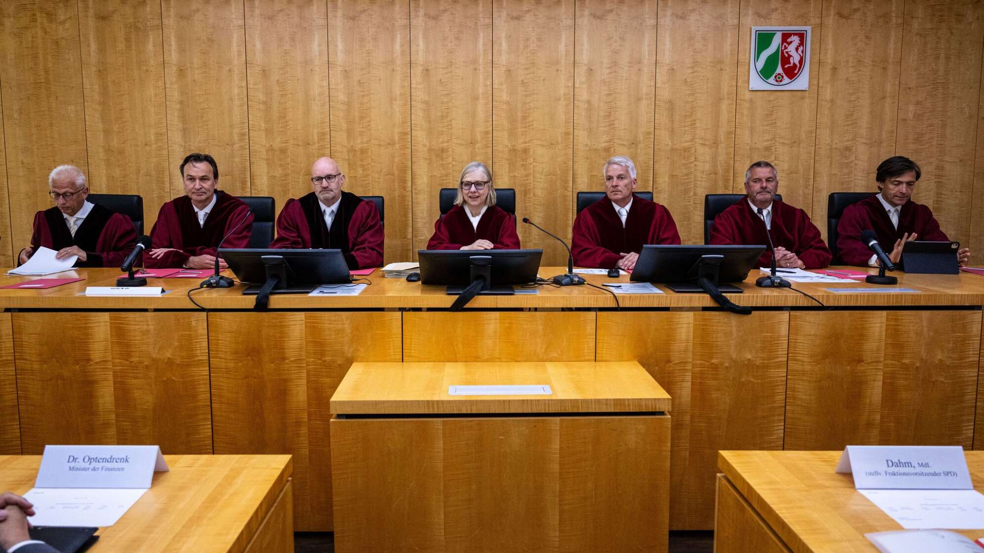 Verfassungsgerichtshof Nordrhein-Westfalen zu Kreditaufnahme