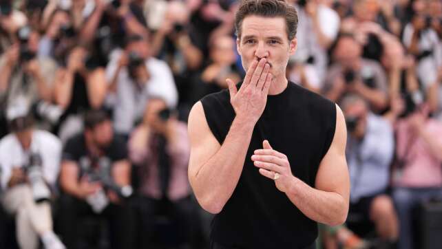 Pedro Pascal fühlt sich mit 50 verletzlicher