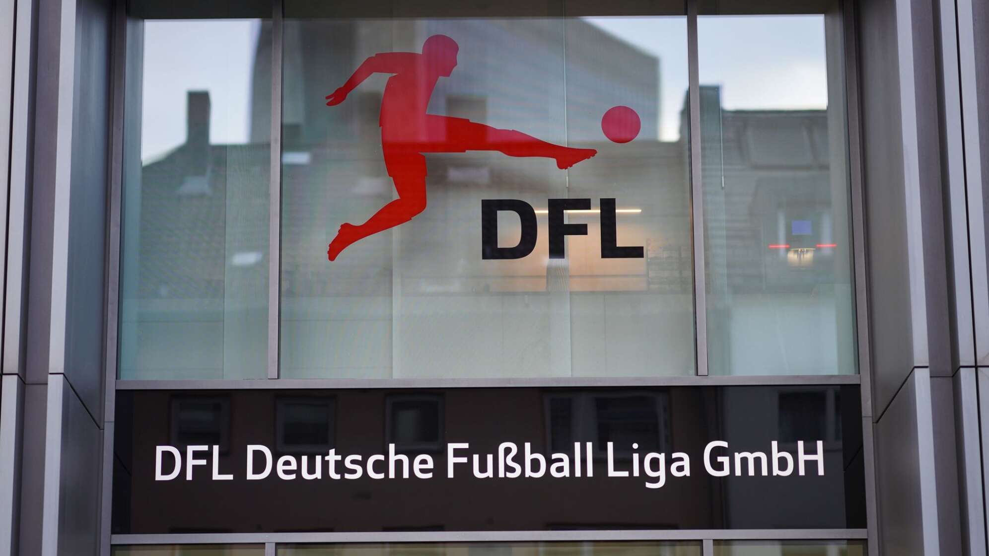 Eröffnungsspiel 2. Bundesliga