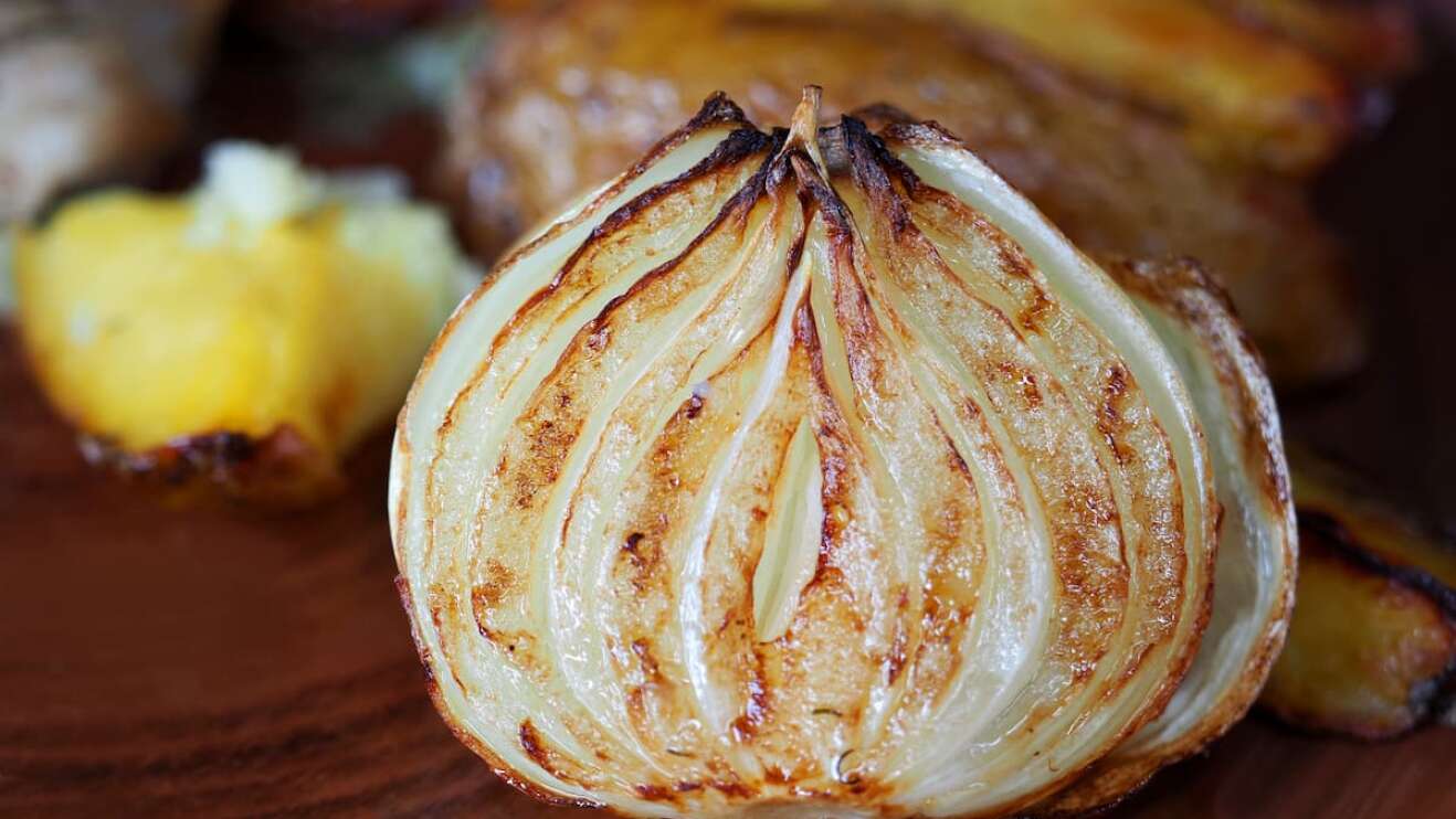 Welche Hausmittel den Grillrost wirklich reinigen: Zwiebeln
