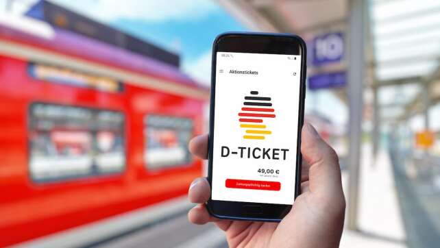 Deutschlandticket, Mindestlohn und EU-Gesetz: Das ändert sich im Mai in NRW
