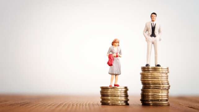 Equal Pay Day: Wie viel Gehalt verdienen Männer und Frauen in NRW?